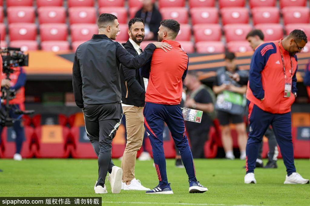 曼联CEO承认：阿莫里姆首季惨败早有预料！15名垫底换来的是什么？